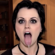 doloresdarklove avatar